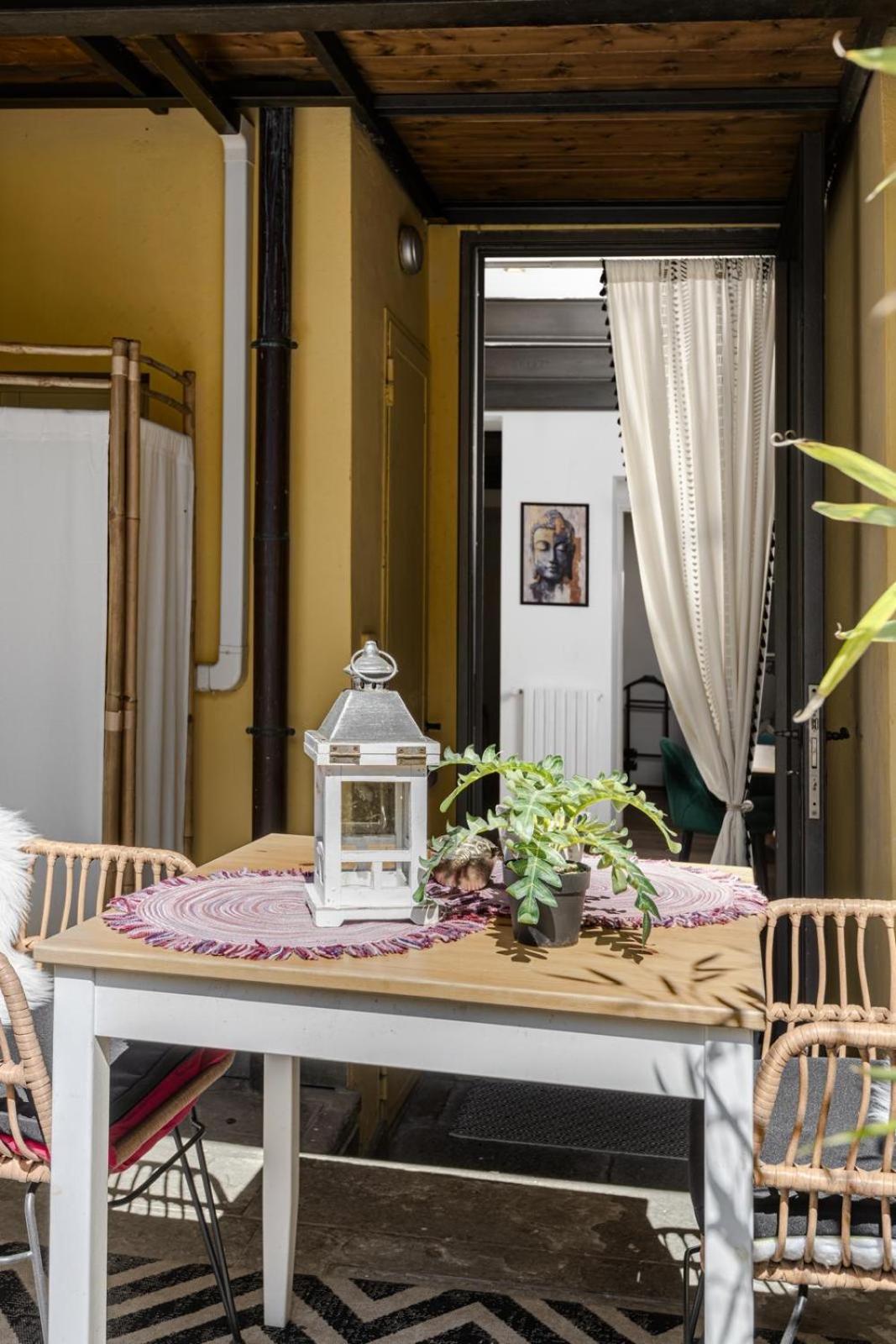 Nadia'S Lovely Home - With Private Garden And Jacuzzi Florence Exterior photo